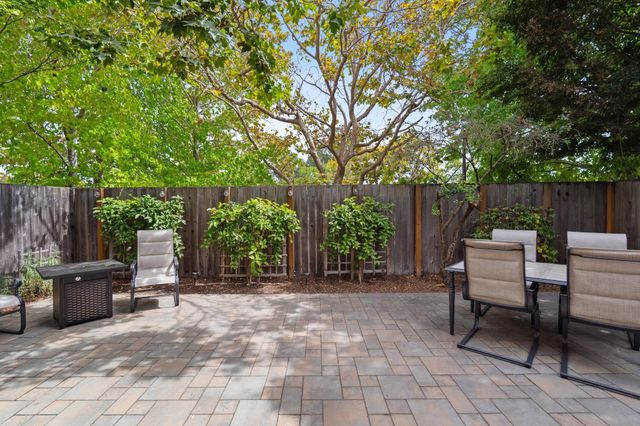 641 Centre Ct, Alameda, CA 94502