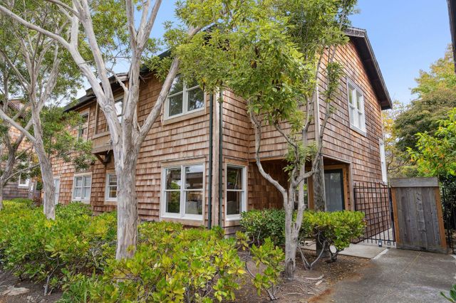 641 Centre Ct, Alameda, CA 94502