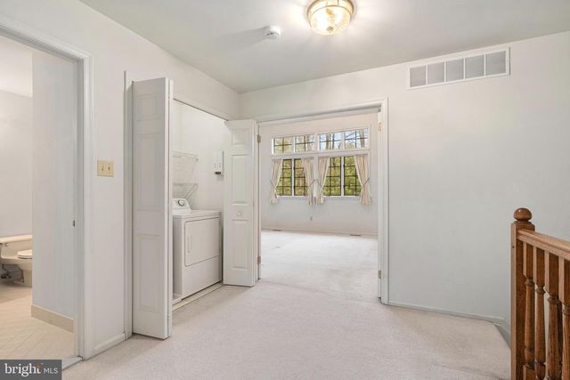 11 STURBRIDGE CT, Lambertville, NJ 08530