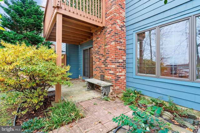 11 STURBRIDGE CT, Lambertville, NJ 08530