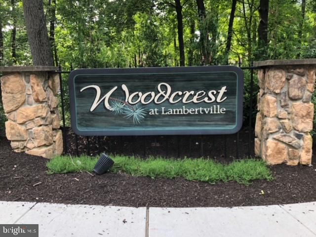 11 STURBRIDGE CT, Lambertville, NJ 08530