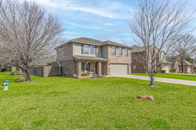 245 Lake Estates Drive, Montgomery, TX 77356