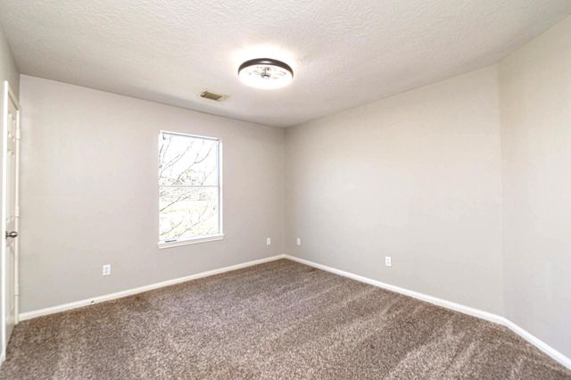 245 Lake Estates Drive, Montgomery, TX 77356