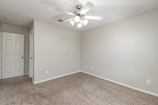 245 Lake Estates Drive, Montgomery, TX 77356