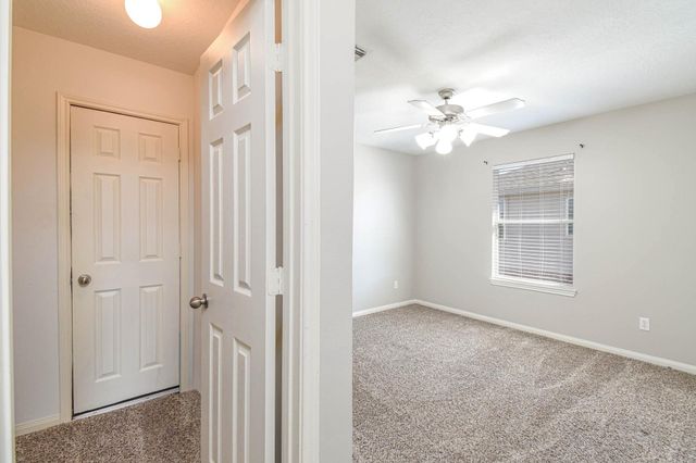 245 Lake Estates Drive, Montgomery, TX 77356