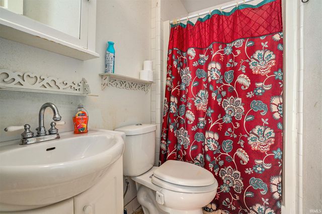 58507 Ox Bow Drive, Elkhart, IN 46516