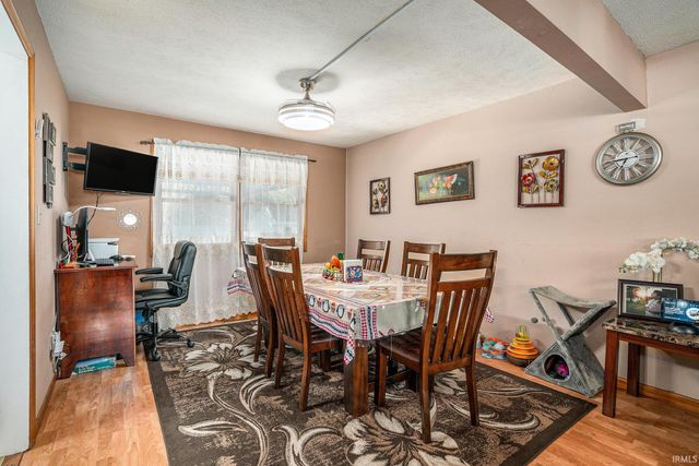 58507 Ox Bow Drive, Elkhart, IN 46516