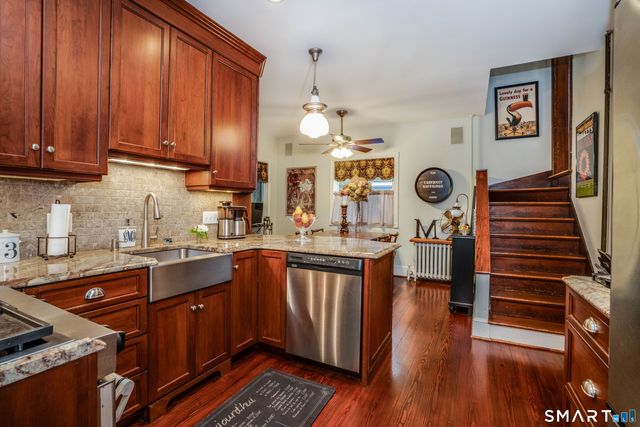 233 Oxford Street, Hartford, CT 06105