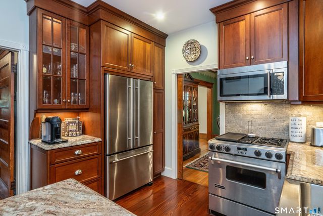 233 Oxford Street, Hartford, CT 06105