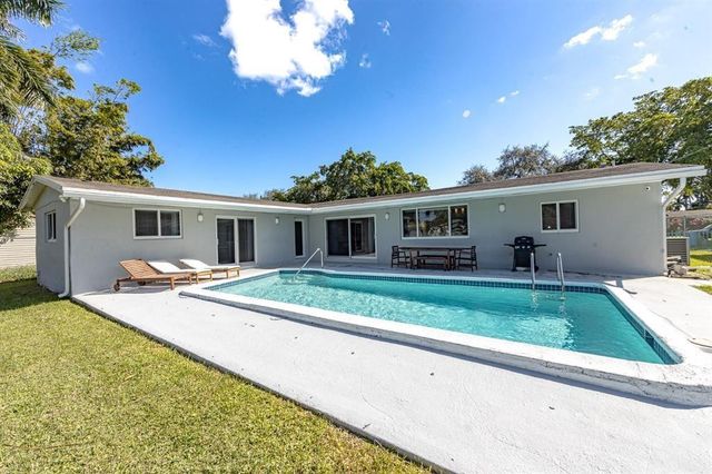 475 NE 142nd Street, North Miami, FL 33161