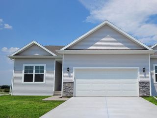 2601 E 50th Court, Des Moines, IA 50317