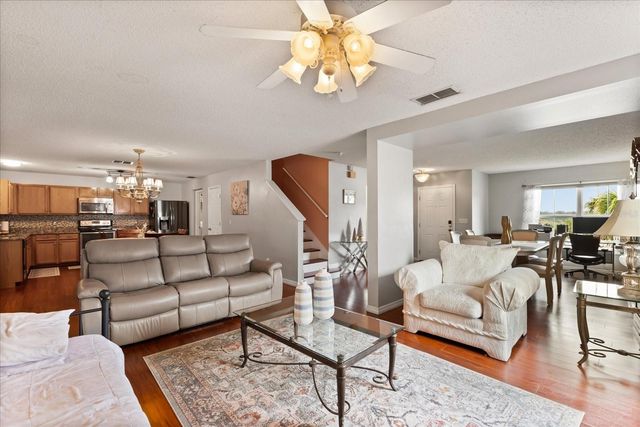 7407 COUNTRY RUN PARKWAY, Orlando, FL 32818