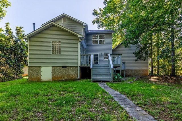 450 Jennifer Lee Court, Woodruff, SC 29388