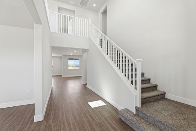 1098 Slalom Way, Lincoln, CA 95648