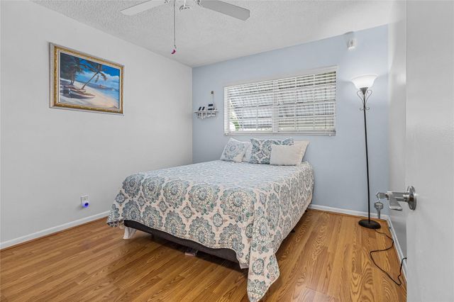 490 SE 19th Avenue 203, Pompano Beach, FL 33060