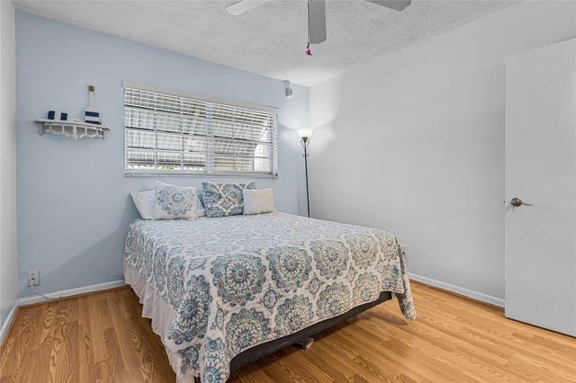 490 SE 19th Avenue 203, Pompano Beach, FL 33060