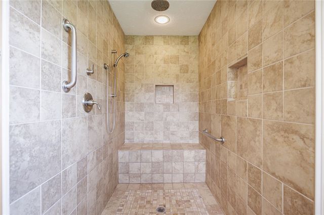 83 Arborway Ln Lane, Greece, NY 14612