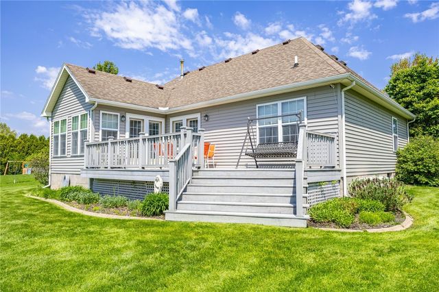 83 Arborway Ln Lane, Greece, NY 14612