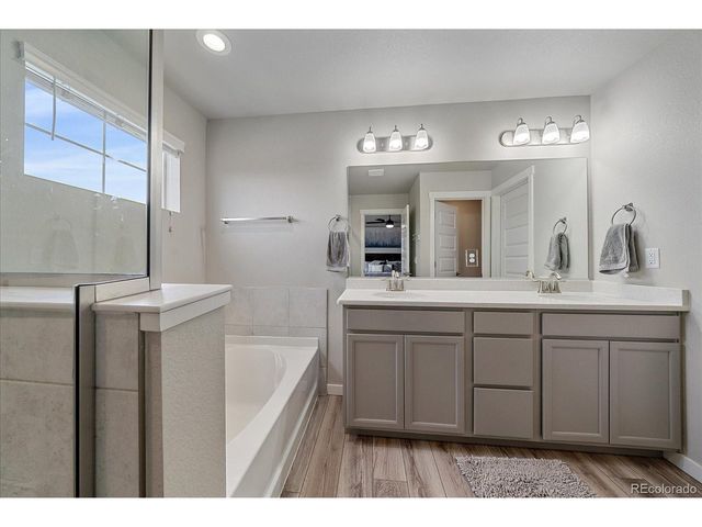 14670 Longhorn Dr, Mead, CO 80542