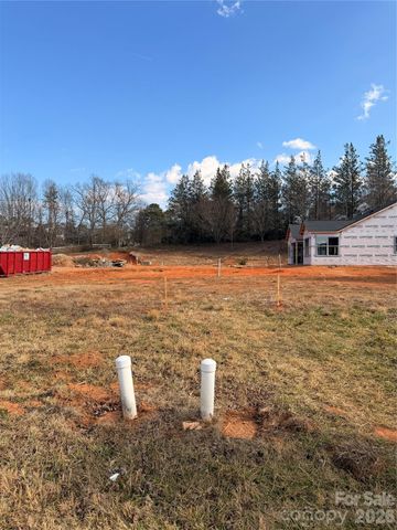 829B Wynnshire Drive Lot 58 Unit B, Hickory, NC 28601