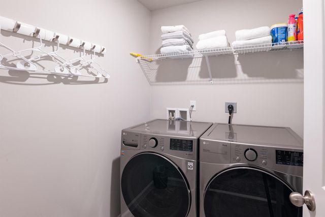 3935 SE Mentmore Lane, Stuart, FL 34997