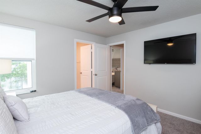 3935 SE Mentmore Lane, Stuart, FL 34997