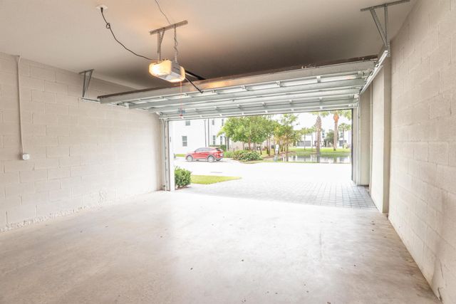 3935 SE Mentmore Lane, Stuart, FL 34997