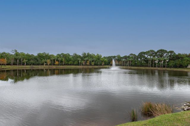 3935 SE Mentmore Lane, Stuart, FL 34997