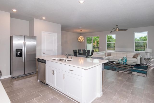 3935 SE Mentmore Lane, Stuart, FL 34997