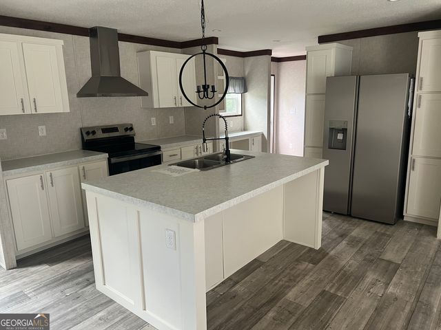 223 Pelican Road, Woodbine, GA 31569