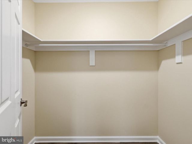 3281 RUSSEL RUN RD, Locust Grove, VA 22508