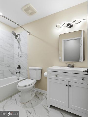 3281 RUSSEL RUN RD, Locust Grove, VA 22508