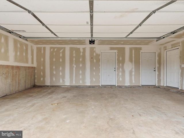 3281 RUSSEL RUN RD, Locust Grove, VA 22508