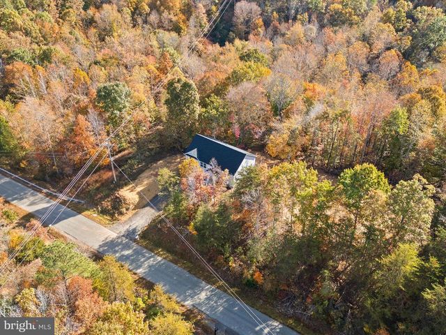 3281 RUSSEL RUN RD, Locust Grove, VA 22508