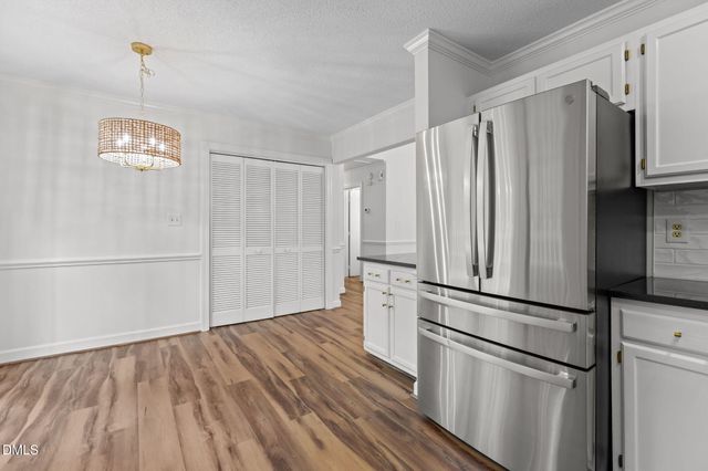 500 W Woodcroft Parkway 18c, Durham, NC 27713
