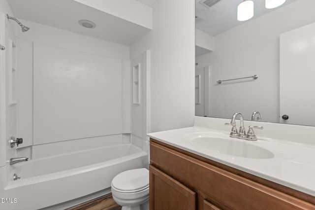 500 W Woodcroft Parkway 18c, Durham, NC 27713