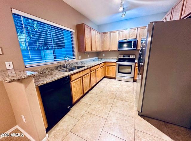 2027 E UNIVERSITY Drive 113, Tempe, AZ 85288