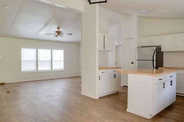 4817 Creekside Road, Melissa, TX 75454