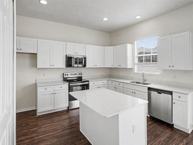 2220 SAND ARBOR CIRCLE, Orlando, FL 32824