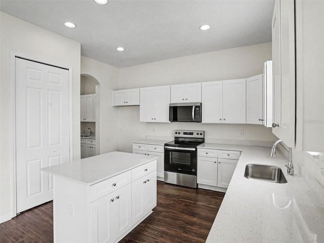 2220 SAND ARBOR CIRCLE, Orlando, FL 32824