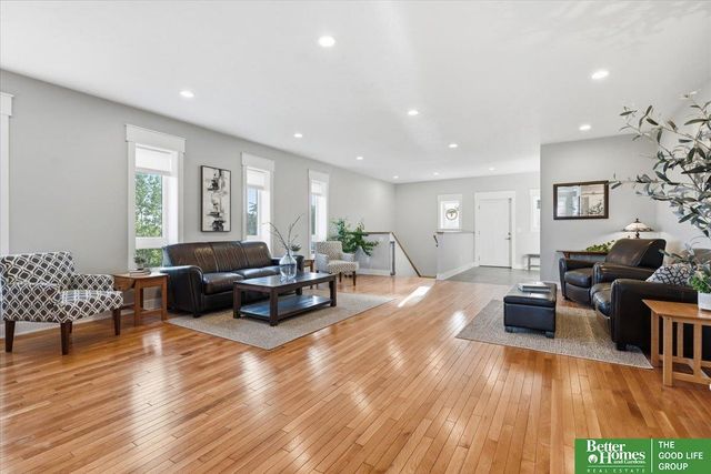 17260 NW 12th Street, Davey, NE 68336