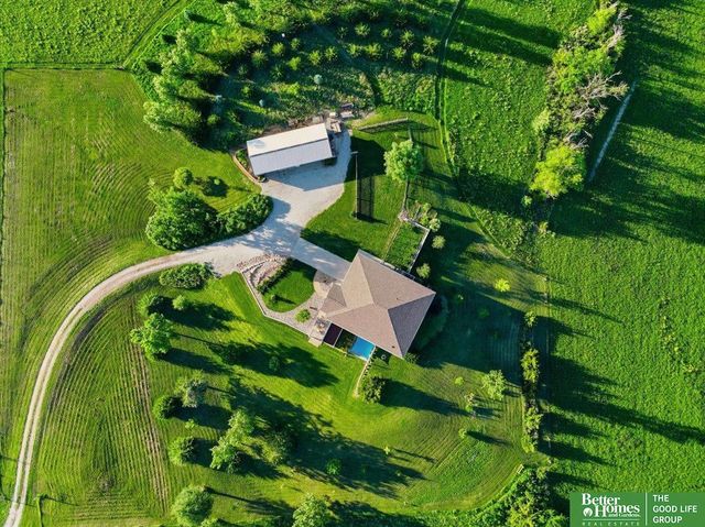 17260 NW 12th Street, Davey, NE 68336