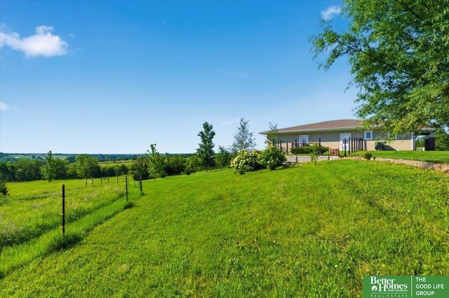 17260 NW 12th Street, Davey, NE 68336