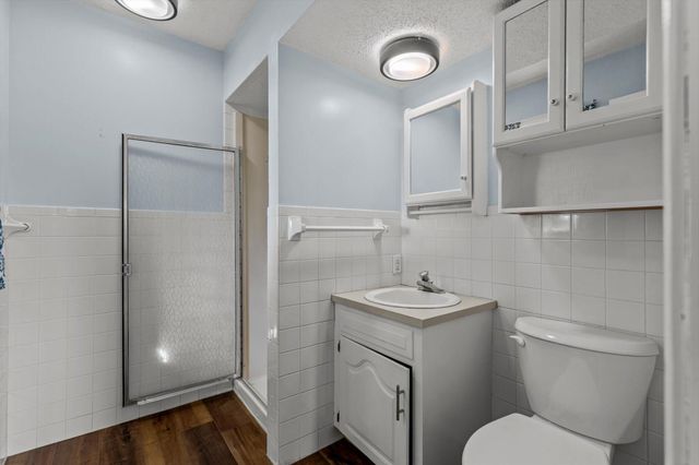 825 & 827 Lon Road, Rogersville, MO 65742