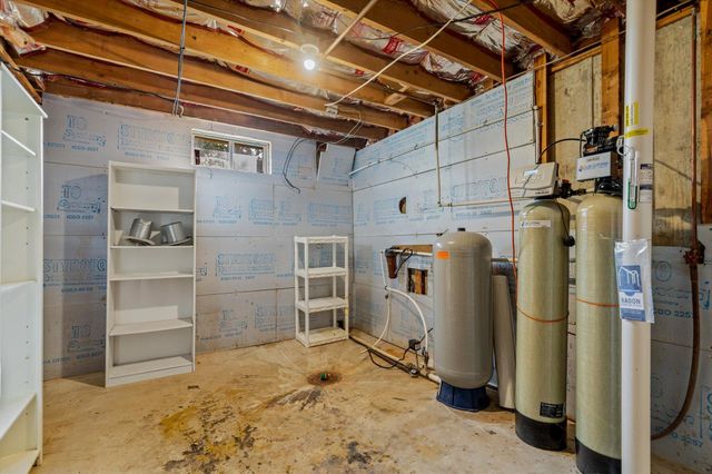 825 & 827 Lon Road, Rogersville, MO 65742