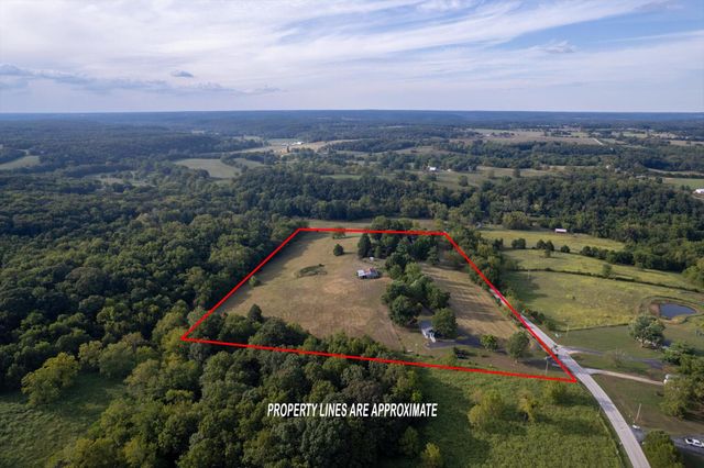825 & 827 Lon Road, Rogersville, MO 65742