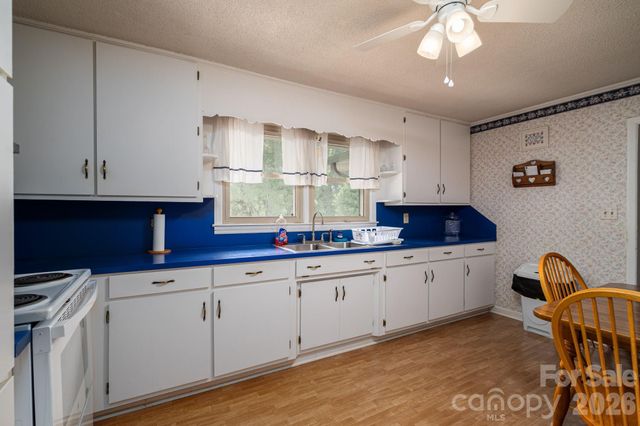 5958 Hoover Elmore Road, Lincolnton, NC 28092