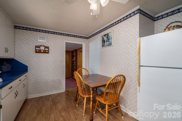 5958 Hoover Elmore Road, Lincolnton, NC 28092