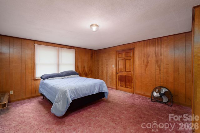 5958 Hoover Elmore Road, Lincolnton, NC 28092