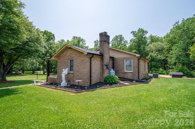 5958 Hoover Elmore Road, Lincolnton, NC 28092